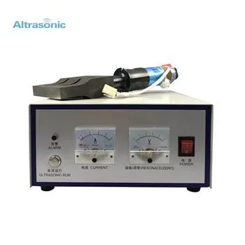 Éifeachtúlacht Oibre Ard 20khz 2000W Soláthar Cumhachta Ultrasonach Trasduchtóir Ultrasonach Le teanndáileog